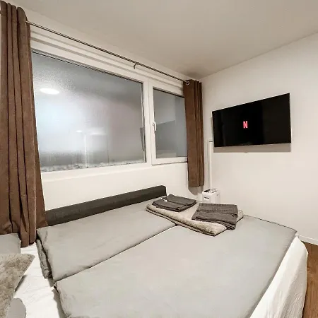 Stilvolles Und Erschwingliches Studio: Der Perfekte Rueckzugsort Fuer Kurzaufenthalte 公寓